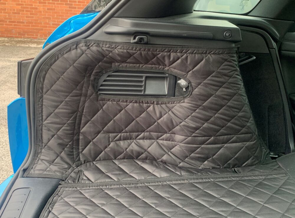 Land Rover Range Rover Evoque 2011-2019 - Fully Tailored Quilted Boot Liner - Image 2