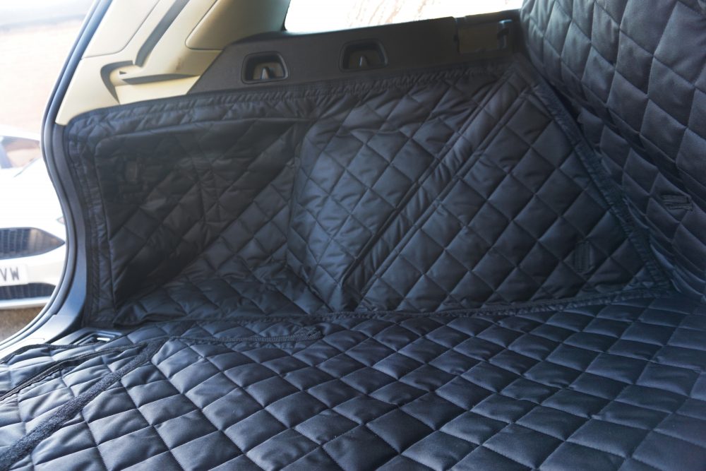 Volvo V60 2018 - Present - Fully Tailored Quilted Boot Liner - Image 4