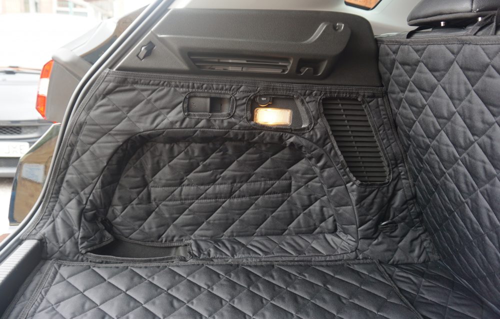 Vauxhall Grandland X 2017 - Present - Fully Tailored Quilted Boot Liner - Image 4