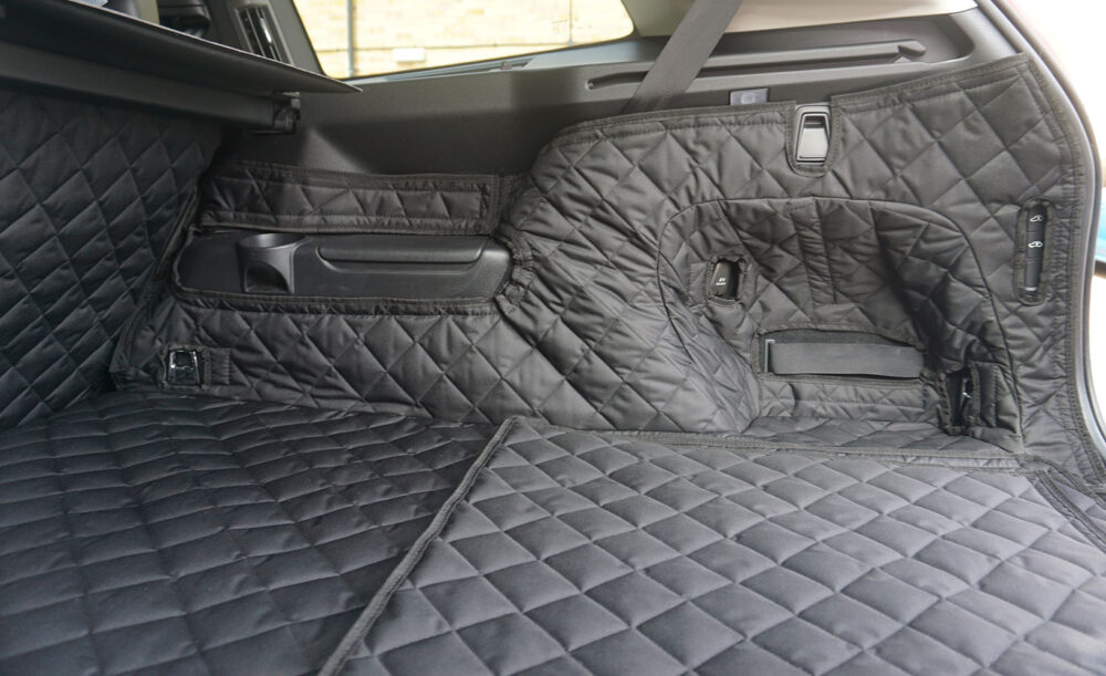 Volvo XC90 5 Seater 2015 - Present - Fully Tailored Quilted Boot Liner - Image 3