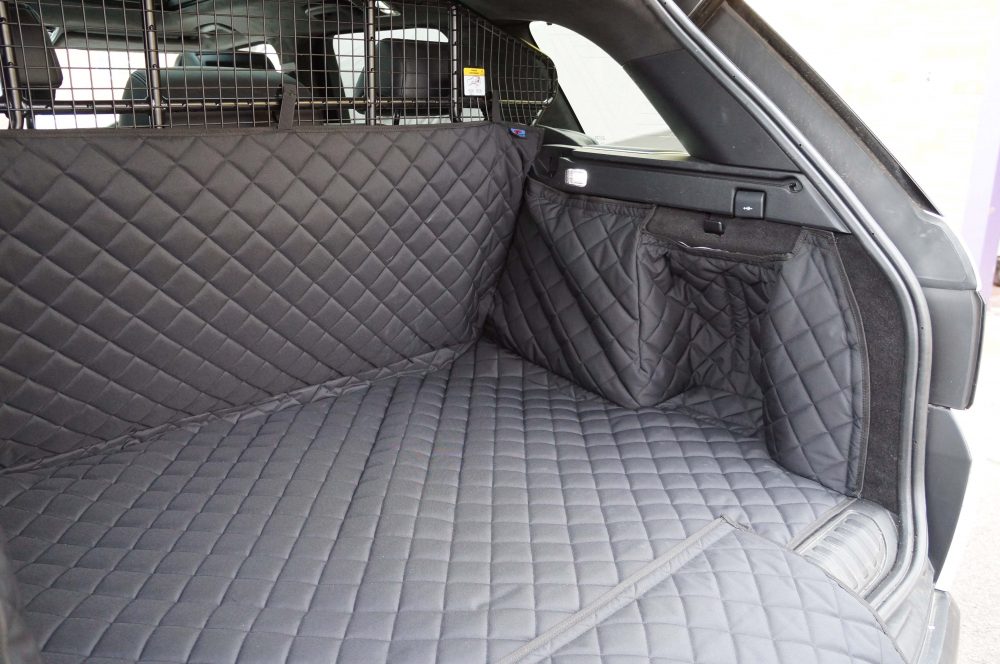Land Rover Range Rover Sport 5 Seater (With Dog Guard in Use) 2013-2022 - Fully Tailored Quilted Boot Liner - Image 3