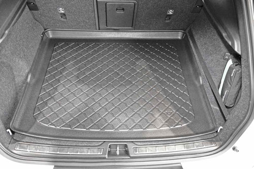 Boot liner volvo on sale xc40