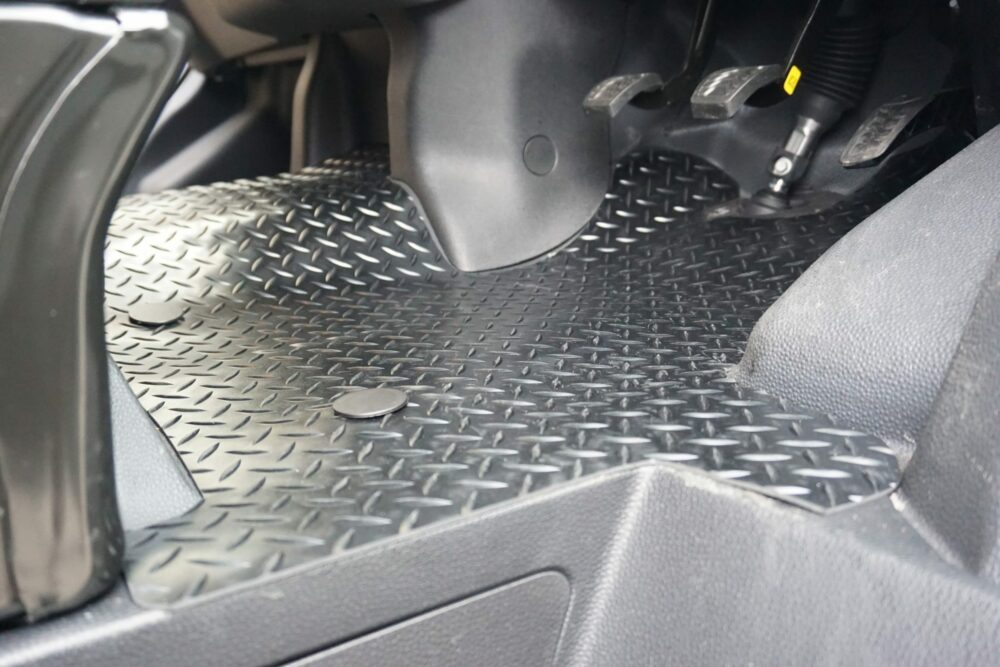 Mercedes v class discount floor mats