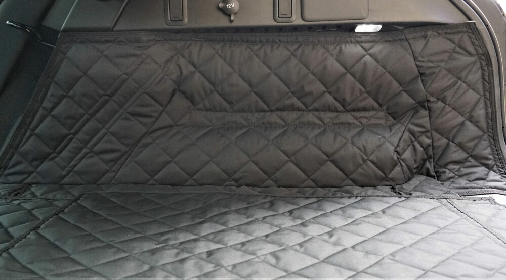 Land Rover Range Rover Velar 2020 - Present - Fully Tailored Quilted Boot Liner - Image 3