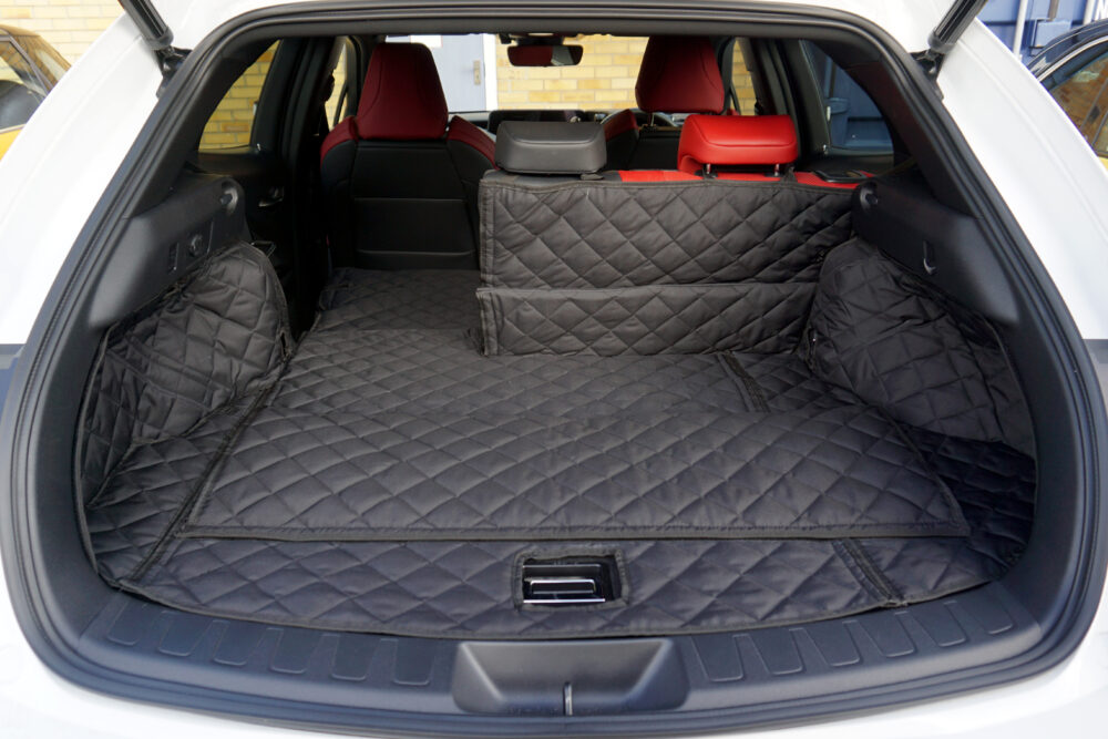 Lexus UX 2019 - Present - Fully Tailored Quilted Boot Liner - Image 5