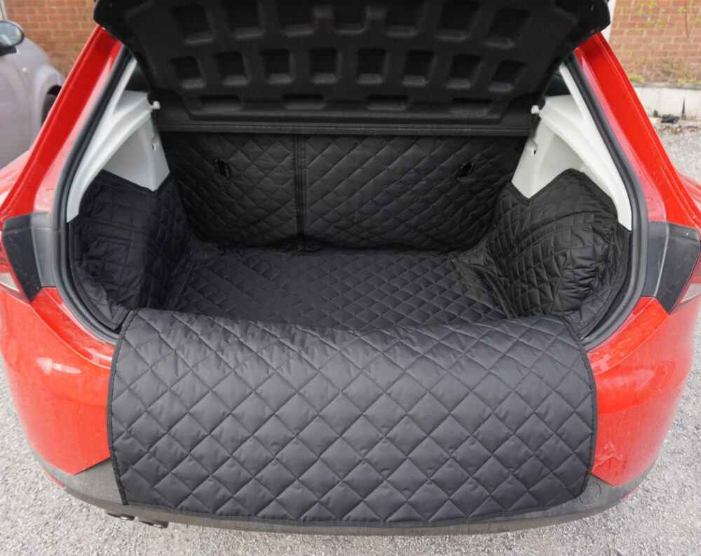 Seat Leon FR 2017- Present - Fully Tailored Quilted Boot Liner - Image 2
