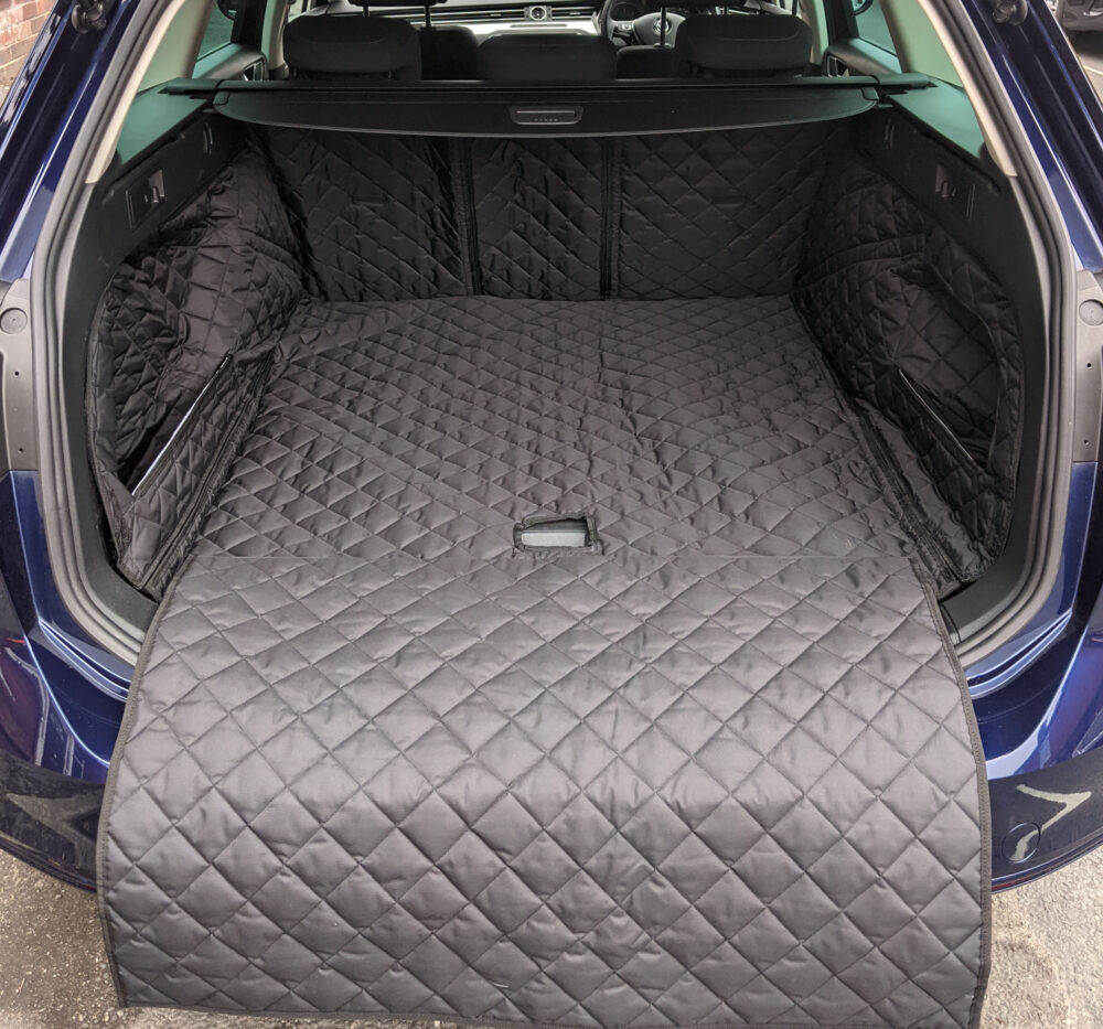 Volkswagen Passat Estate 2015 - Present - Fully Tailored Quilted Boot Liner