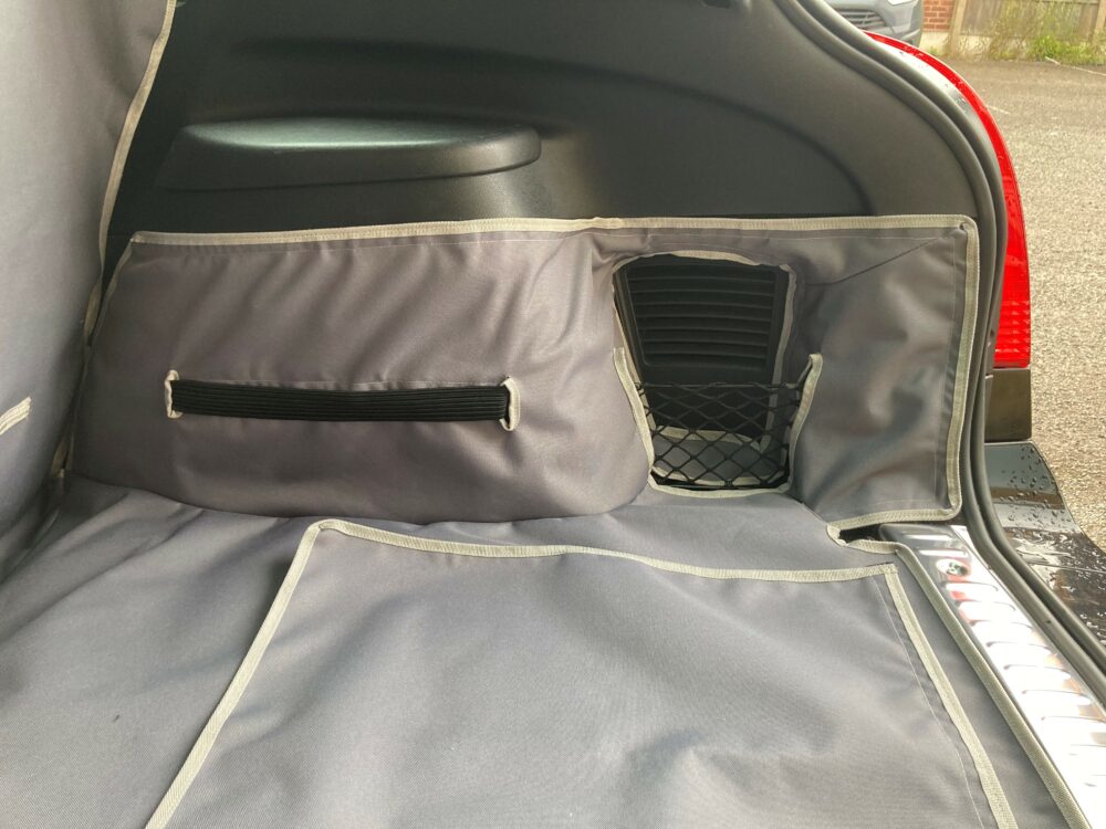 Peugeot 308 2007 - 2014 - Fully Tailored Quilted Boot Liner - Image 3