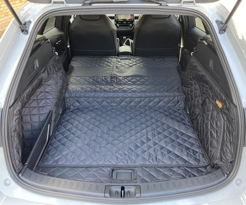 Toyota Corolla Estate 2018 - Present - Fully Tailored Quilted Boot Liner - Image 6
