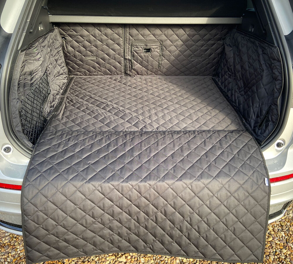 Volvo XC60 Hybrid 2020 - Present Fully Tailored Quilted Boot Liner - Image 3