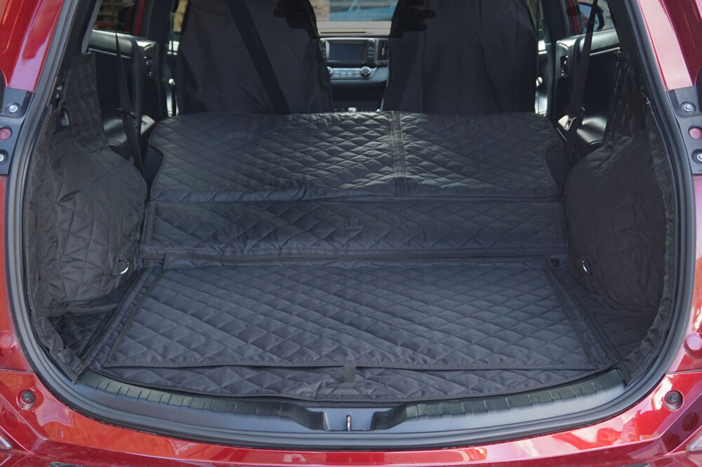 Toyota Rav4 Hybrid Without Left Hand Side Vent 2012-2019 - Fully Tailored Quilted Boot Liner - Image 3