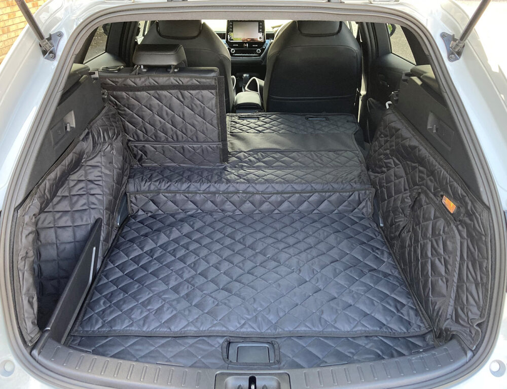 Toyota Corolla Estate 2018 - Present - Fully Tailored Quilted Boot Liner - Image 5