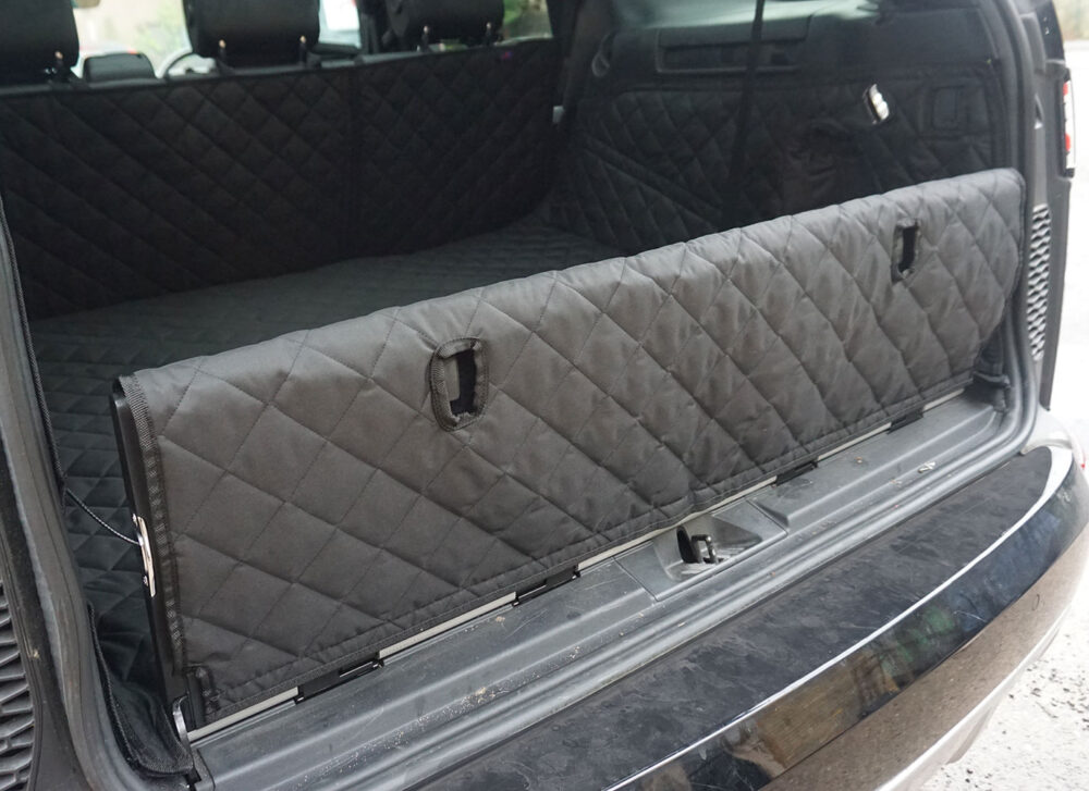 Land Rover Discovery 5 5 Seater 2020 - Present - Fully Tailored Quilted Boot Liner - Image 6