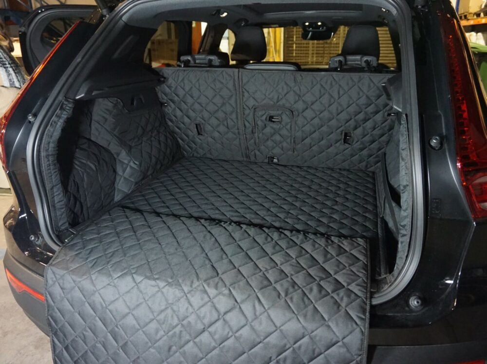 Volvo XC40 Electric 2018 - Present - Fully Tailored Quilted Boot Liner - Image 3