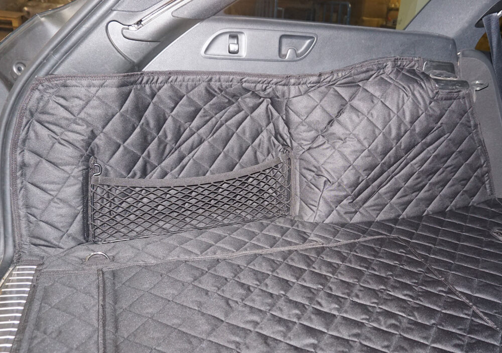 Mercedes E Class Estate 2016 - Present - Fully Tailored Quilted Boot Liner - Image 3