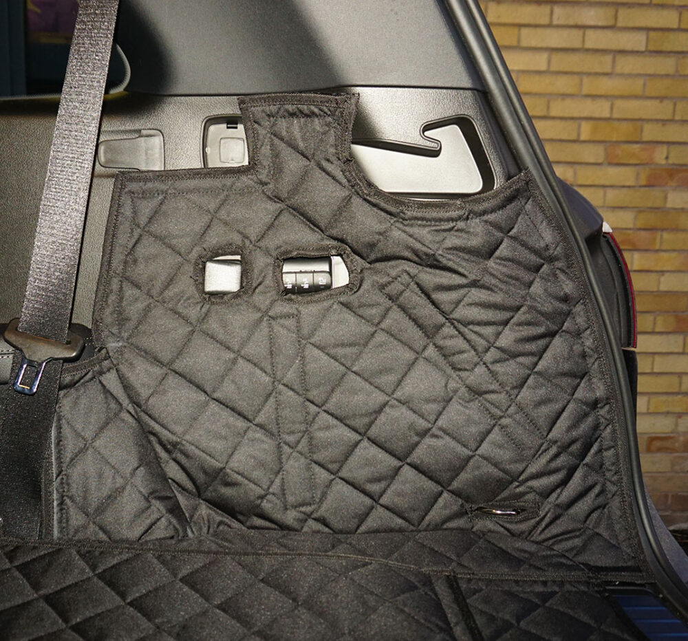 Mercedes GLS 7 Seater 2021 - Present - Fully Tailored Quilted Boot Liner - Image 3