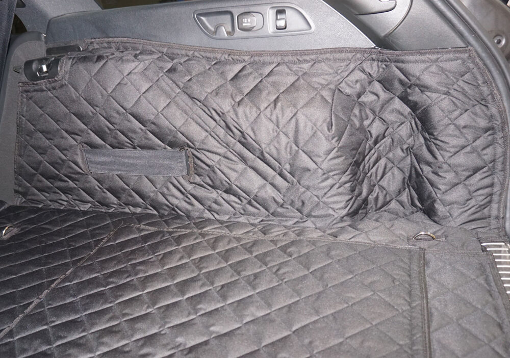 Mercedes E Class Estate 2016 - Present - Fully Tailored Quilted Boot Liner - Image 4