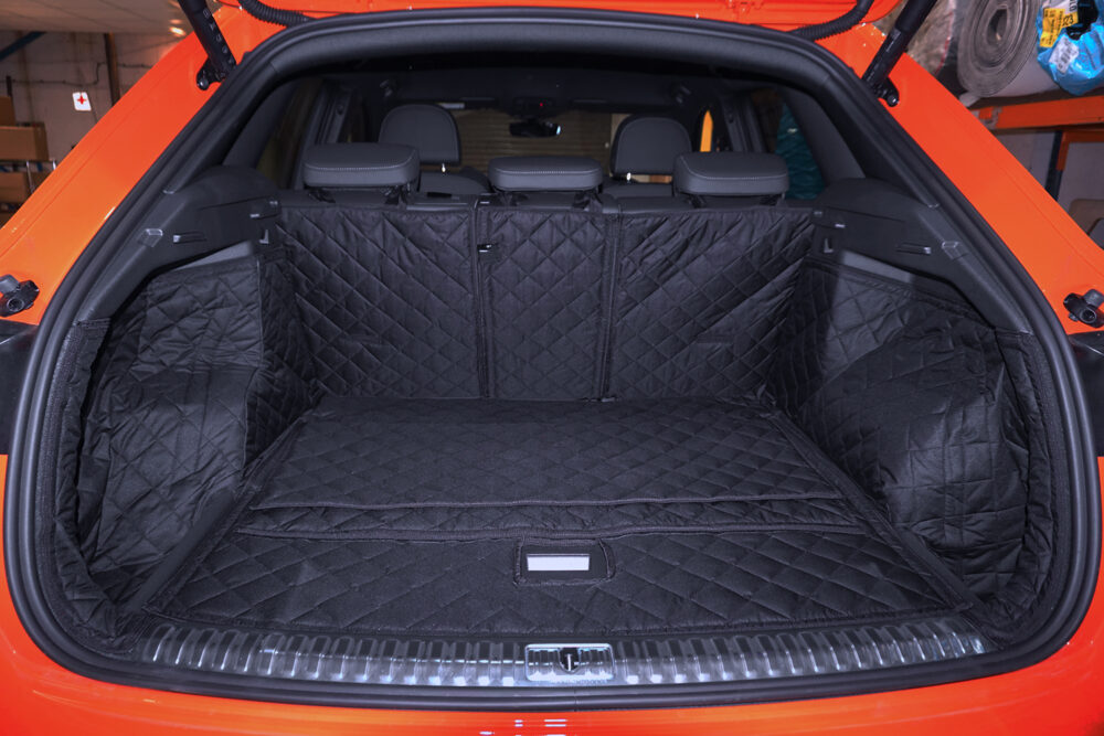 Audi Q2 2016-2023 - Fully Tailored Quilted Boot Liner