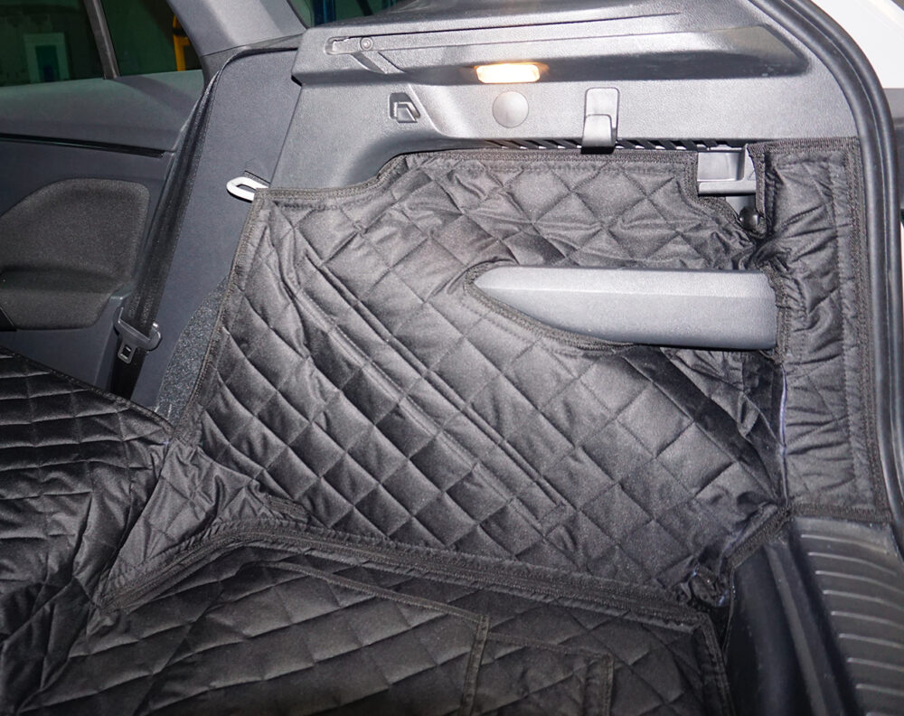Skoda Kamiq Lower Boot Floor 2019 - Present - Fully Tailored Quilted Boot Liner - Image 3