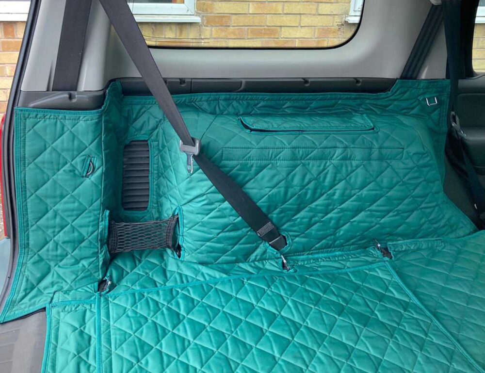 Nissan Pathfinder 2005-2010 - Fully Tailored Quilted Boot Liner - Image 3
