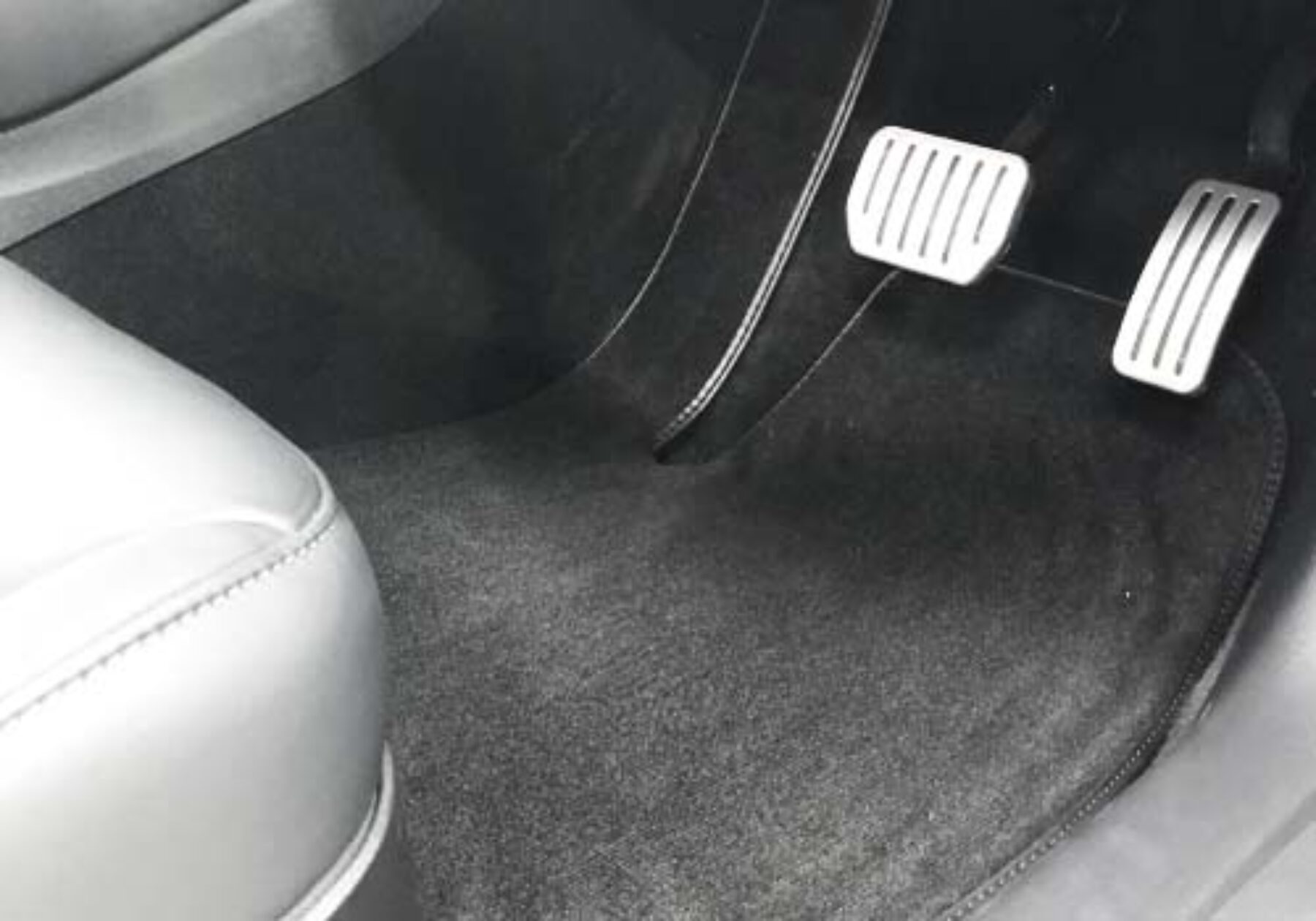 The Best Luxury Car Mats in the UK