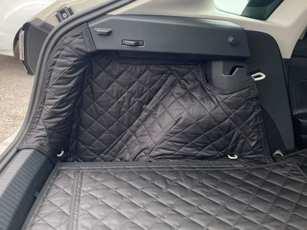 Volkswagen Taigo 2020 - Present - Fully Tailored Quilted Boot Liner - Image 4