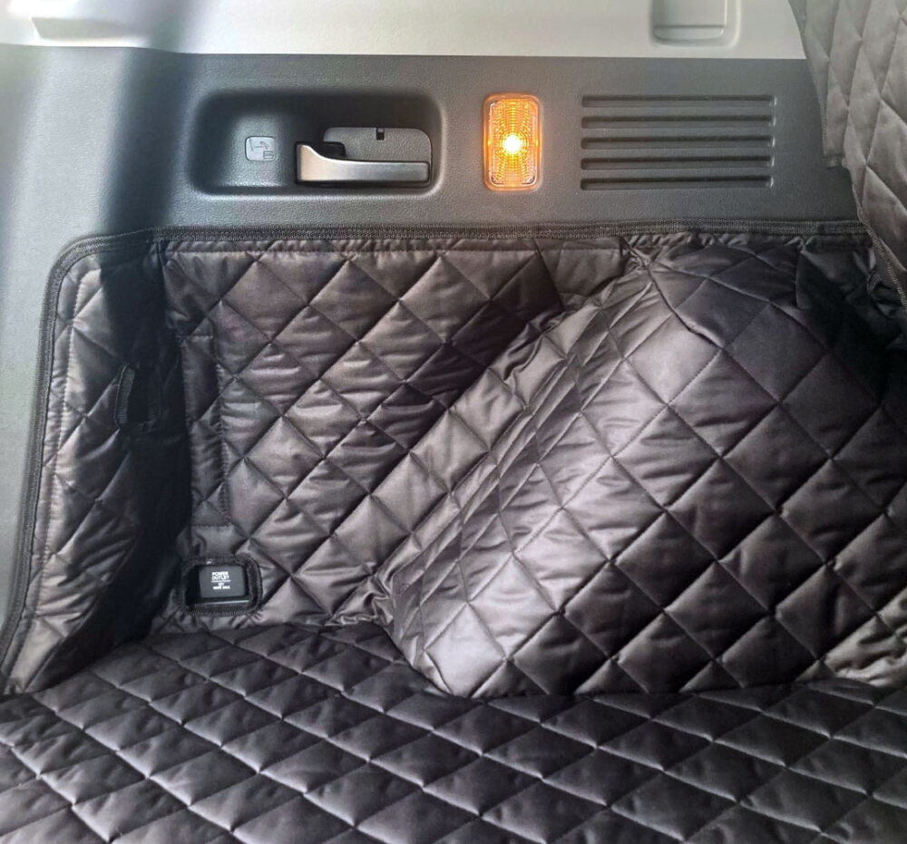 Honda CRV 2022 - Present Without Dog Guard - Fully Tailored Quilted Boot Liner - Image 2