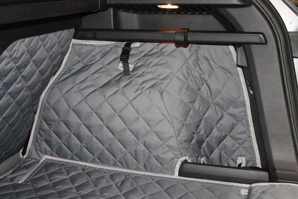 Skoda Karoq SE L 2017 - Present - Fully Tailored Quilted Boot Liner - Image 3