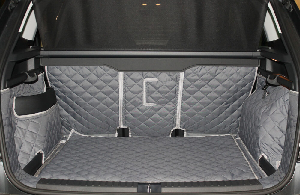 Skoda Karoq SE L 2017 - Present - Fully Tailored Quilted Boot Liner - Image 4
