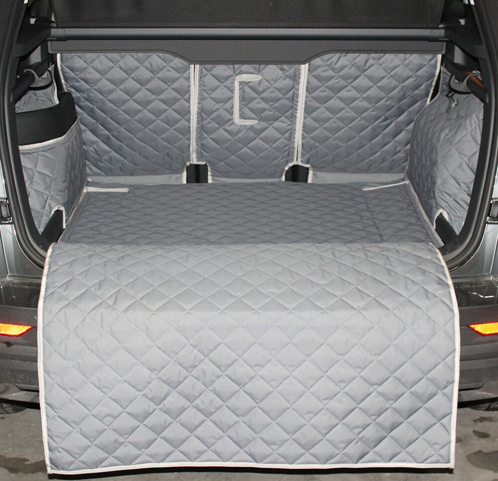 Skoda Karoq SE L 2017 - Present - Fully Tailored Quilted Boot Liner