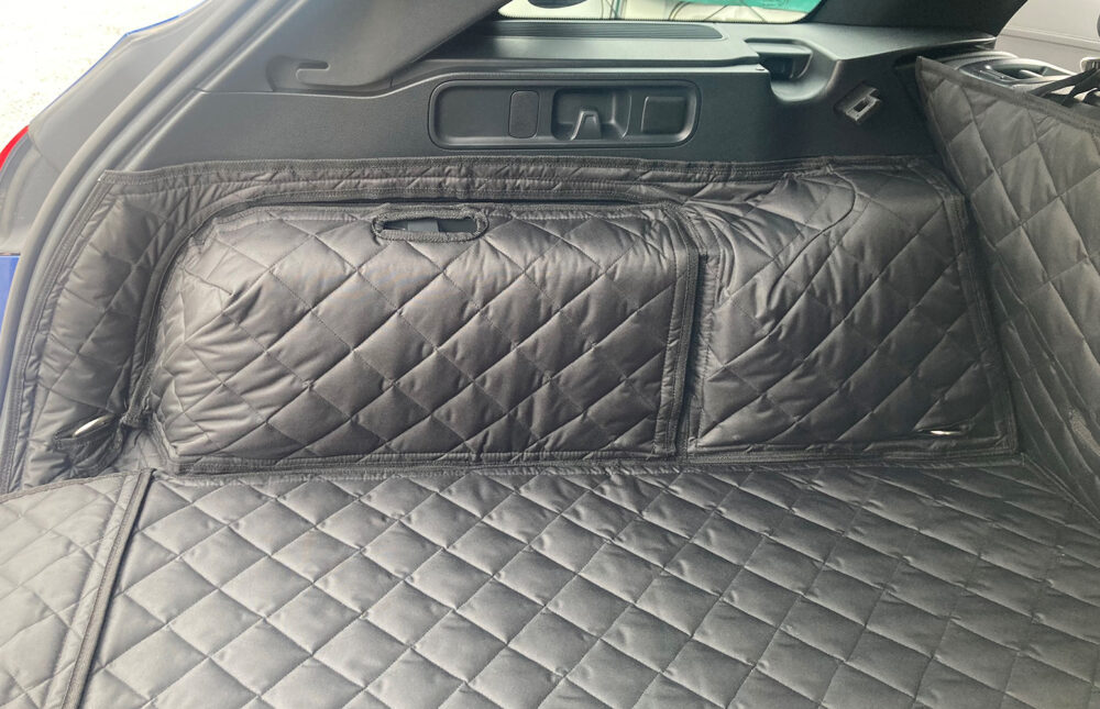 Mercedes C Class Estate Plug-in Hybrid 2021 - Present - Fully Tailored Quilted Boot Liner - Image 3