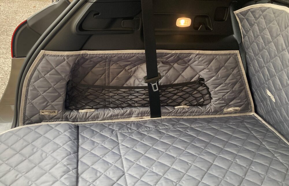 Mercedes GLE Coupe 2019 - Present - Fully Tailored Quilted Boot Liner - Image 4