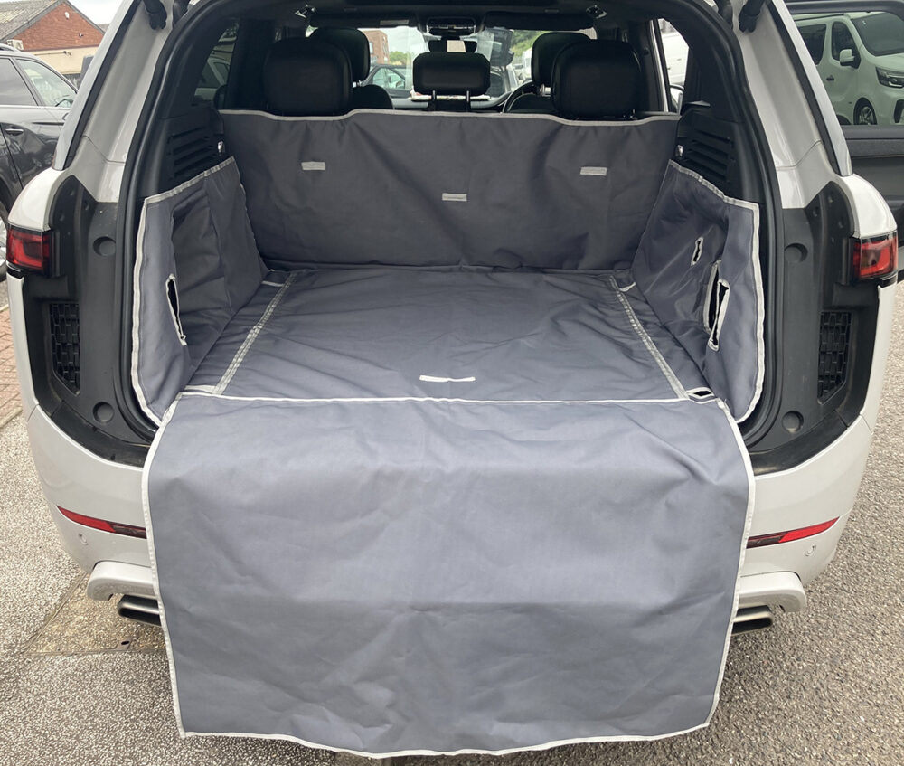 Land Rover Range Rover Sport Hybrid 2022 - Present - Fully Tailored Quilted Boot Liner - Image 2