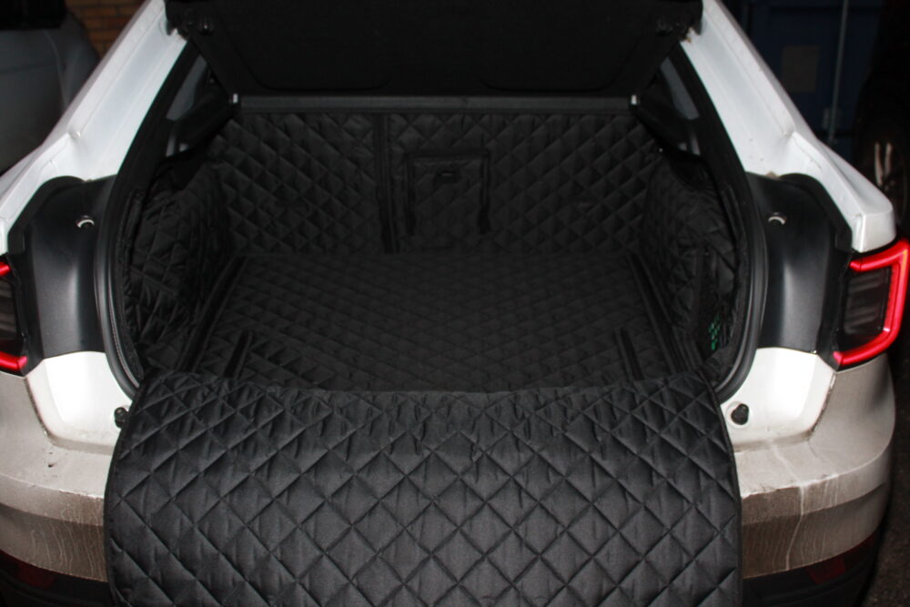 Polestar 2 2020 - Present - Fully Tailored Quilted Boot Liner