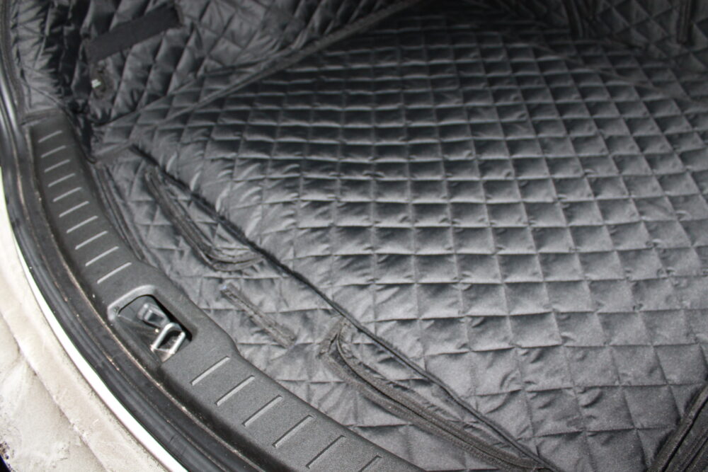 Polestar 2 2020 - Present - Fully Tailored Quilted Boot Liner - Image 4