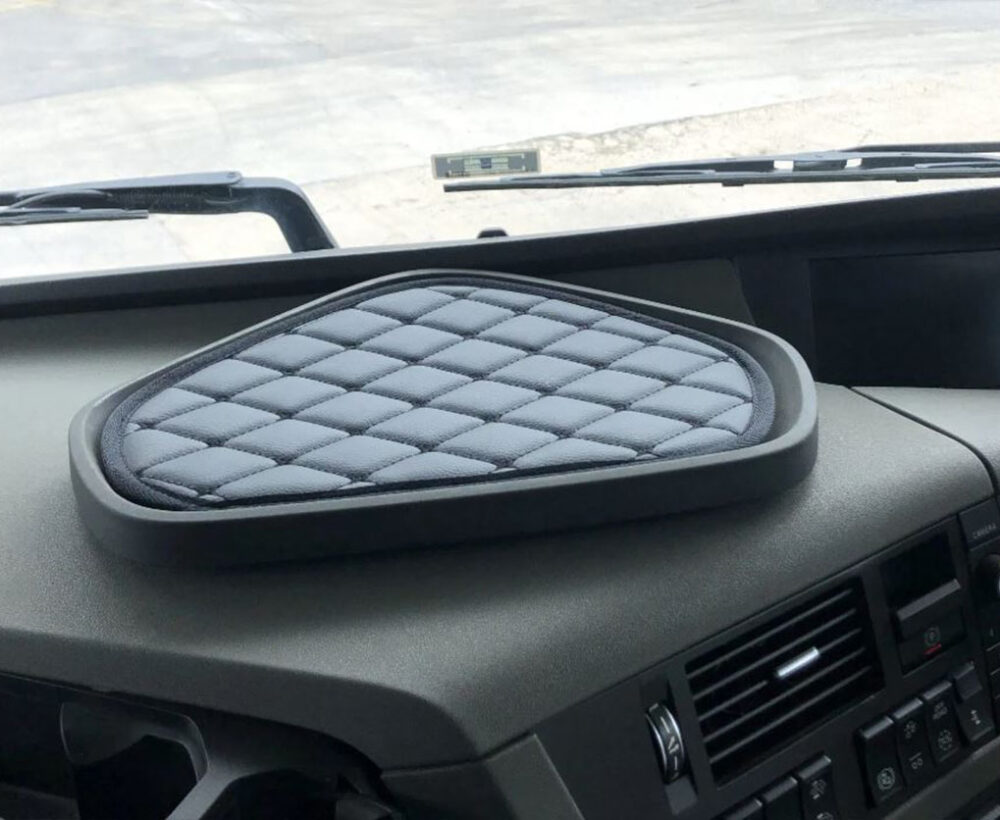 Quilt-Z - Volvo FH 4/5 - Truck Mats - Image 4
