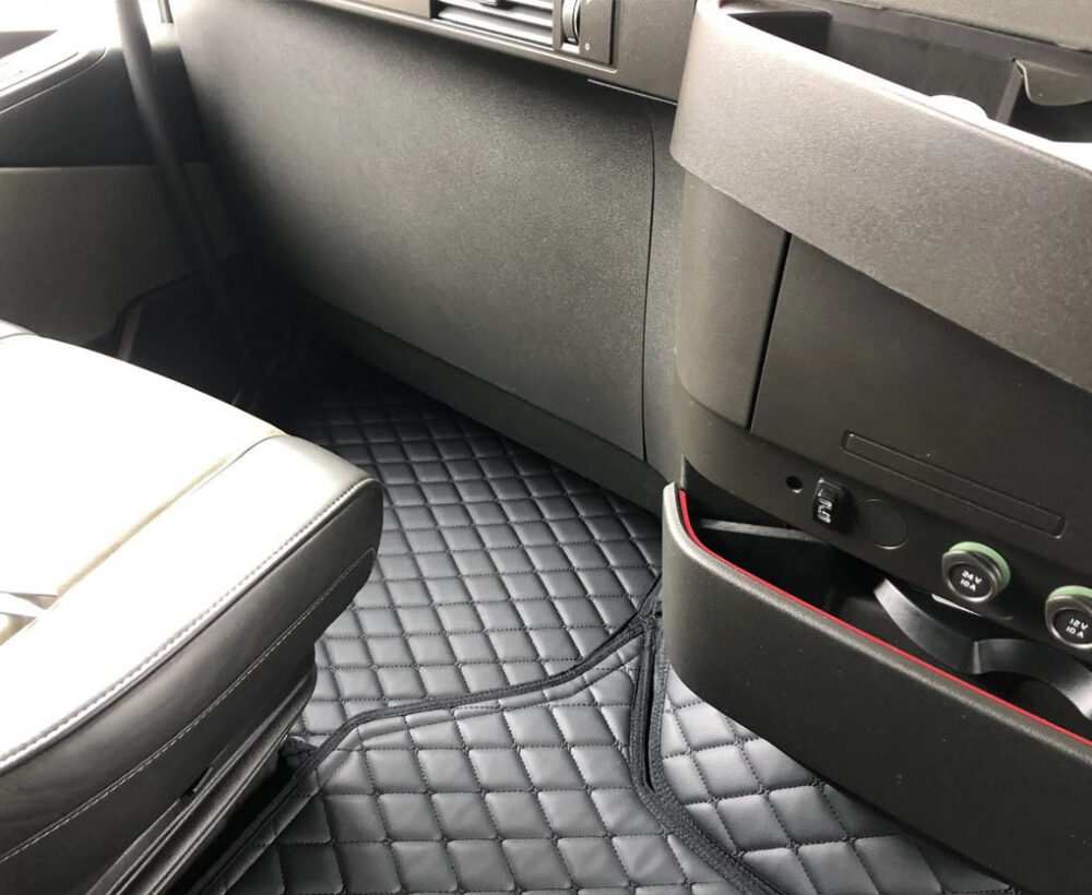 Quilt-Z - Volvo FH 4/5 - Truck Mats - Image 2