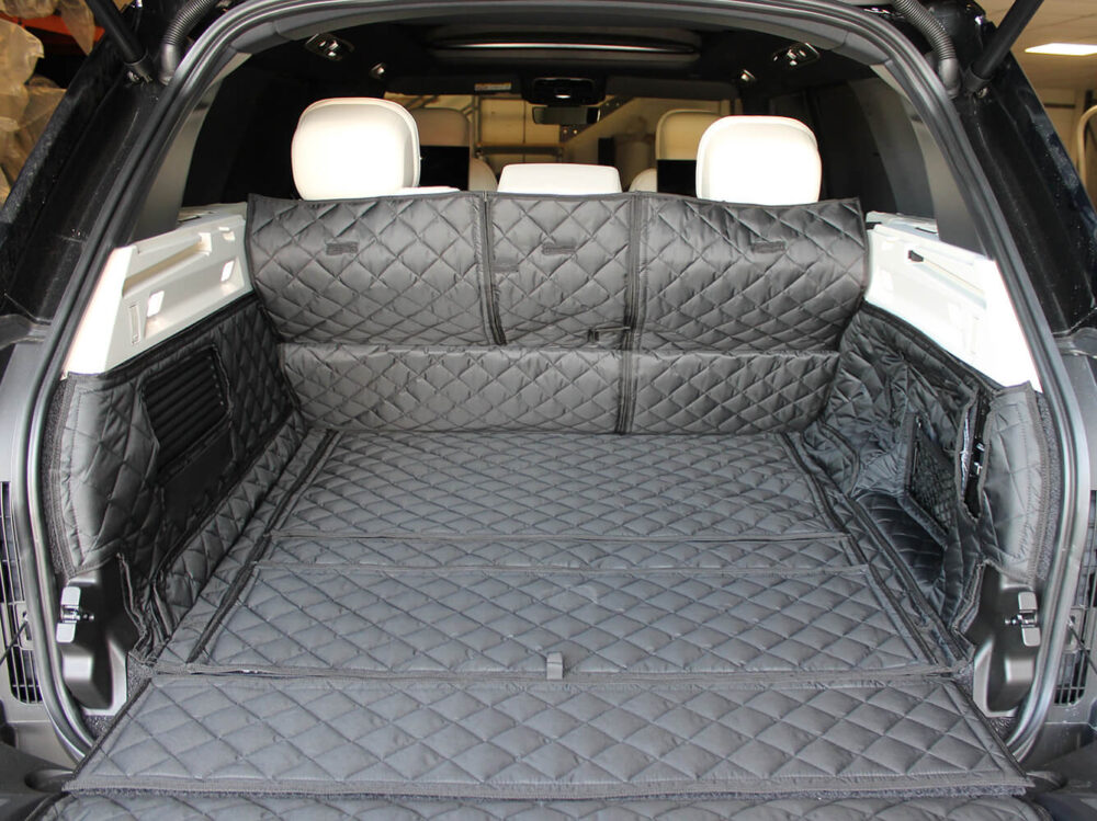 Land Rover Range Rover P400 MHEV Autobiography 2024 - Present - Fully Tailored Quilted Boot Liner