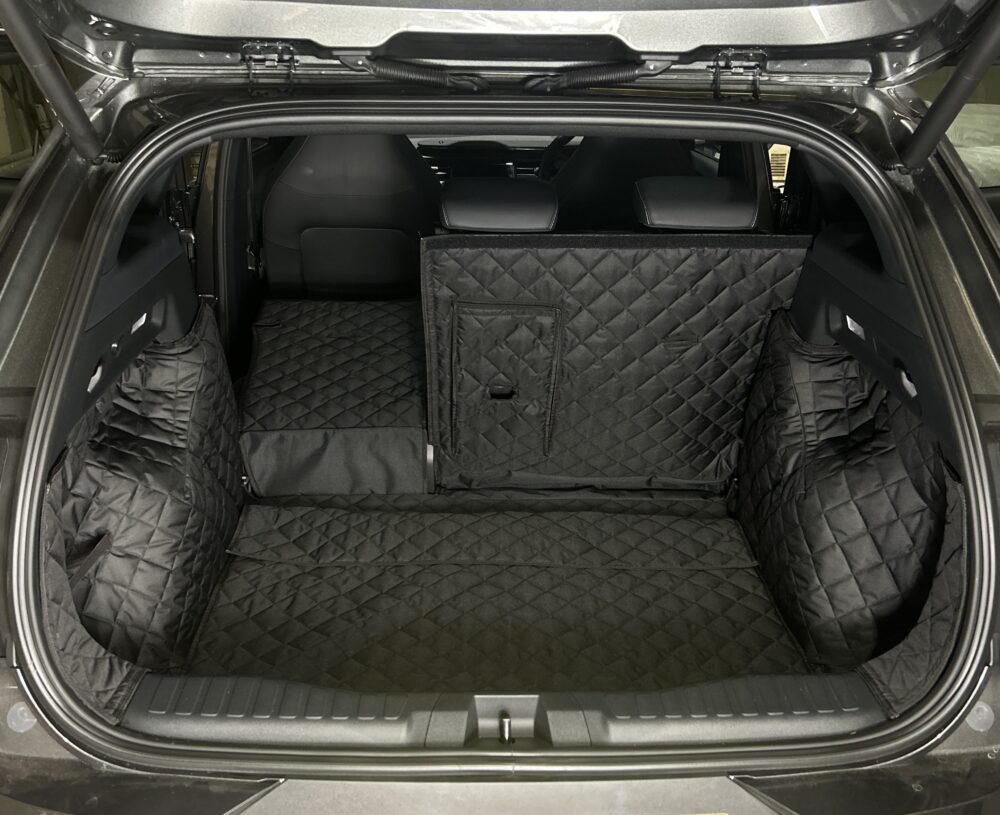 Ford Explorer Lower Boot Floor 2024-Present - Fully Tailored Quilted Boot Liner - Image 6