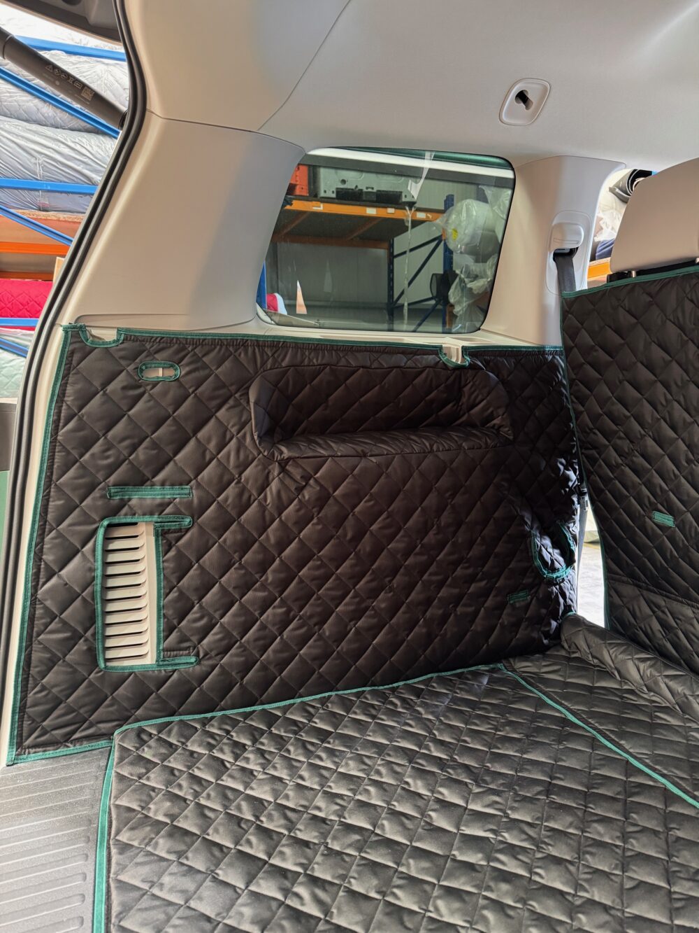 Volkswagen ID. Buzz 2024 - Present - Fully Tailored Quilted Boot Liner (5 Seater) - Image 4