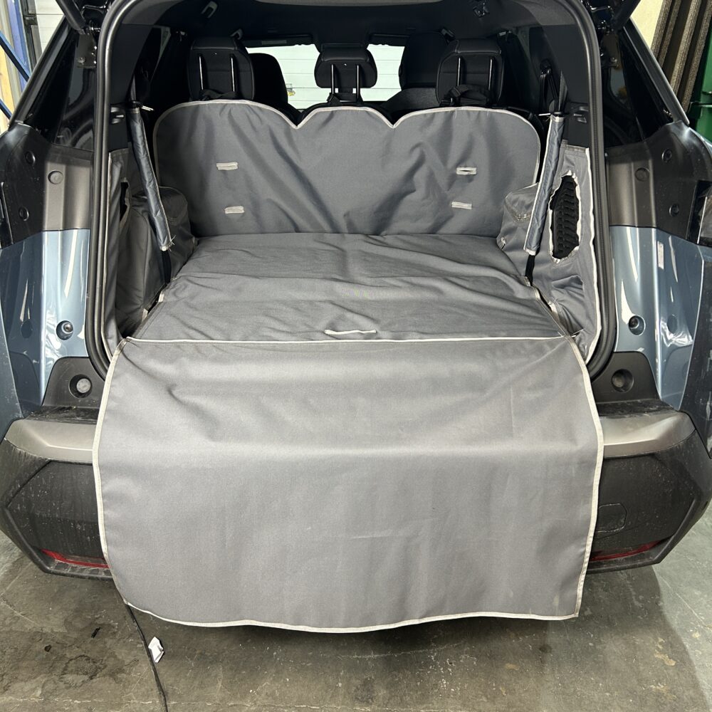 Peugeot 5008 (5 Seater) 2017 - 2024 - Fully Tailored Heavy Duty Boot Liner - Image 2