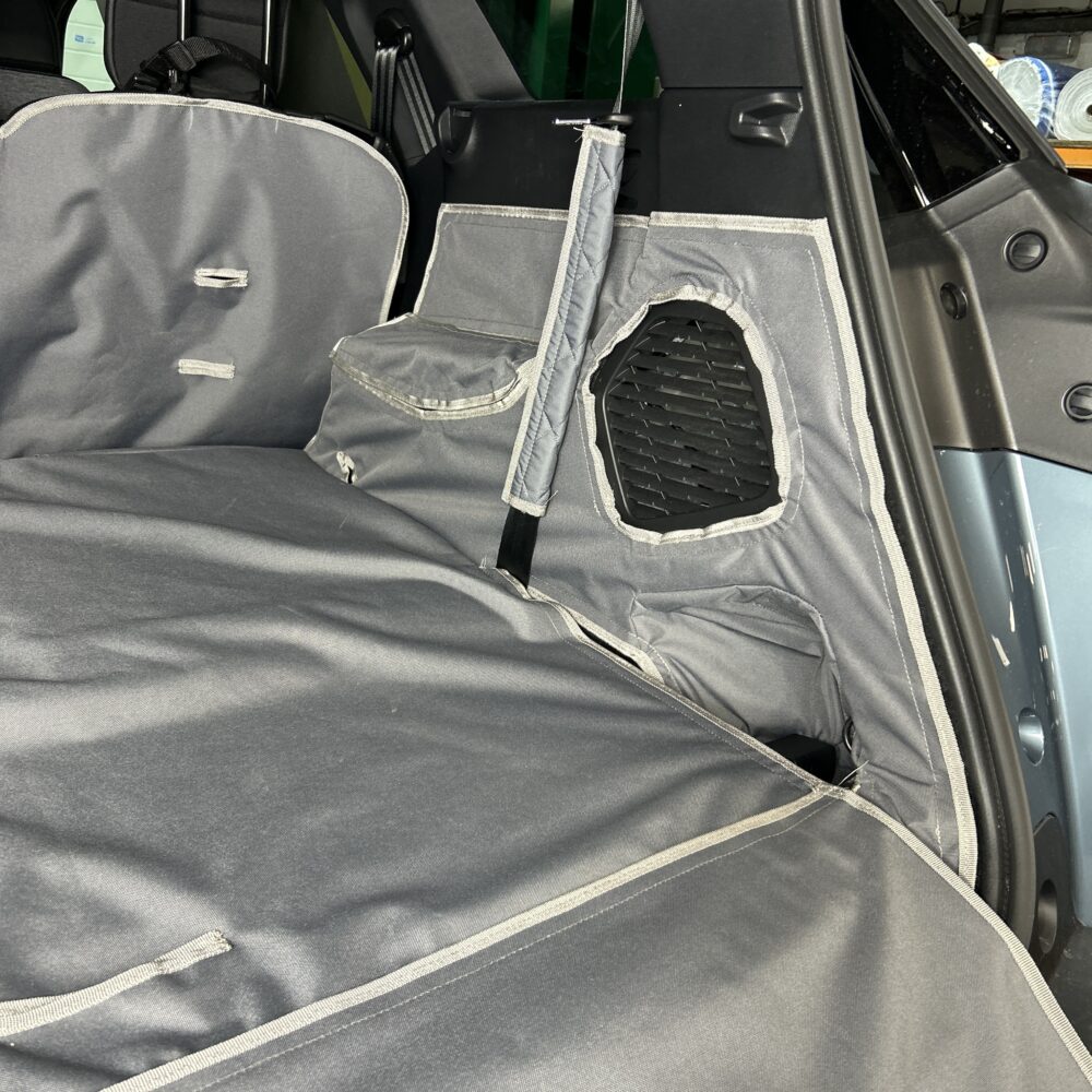 Peugeot 5008 (5 Seater) 2017 - 2024 - Fully Tailored Heavy Duty Boot Liner - Image 4