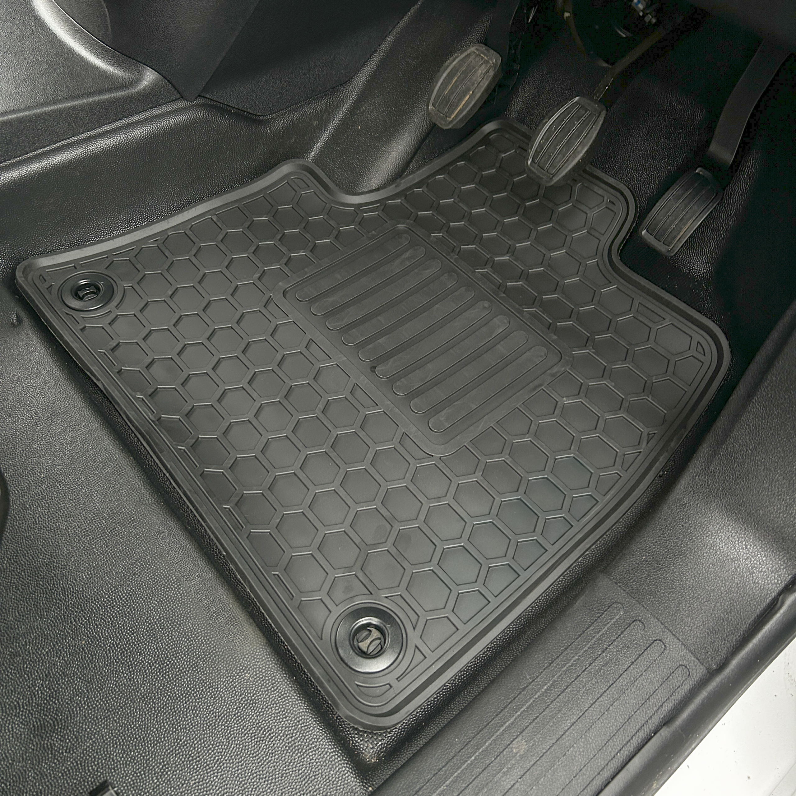 Fiat Doblo 2022 - Present Moulded Rubber Van Mat