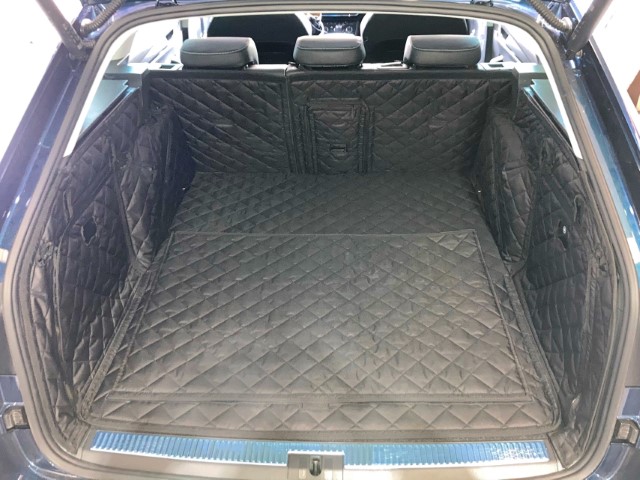Skoda Superb 2019 - 2023 (PHEV) Fully Tailored Boot Liner