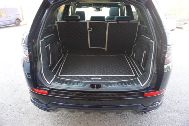 Land Rover Discovery Sport 2019 - Present (With Air Vent On Right) Fully Tailored Boot Liner