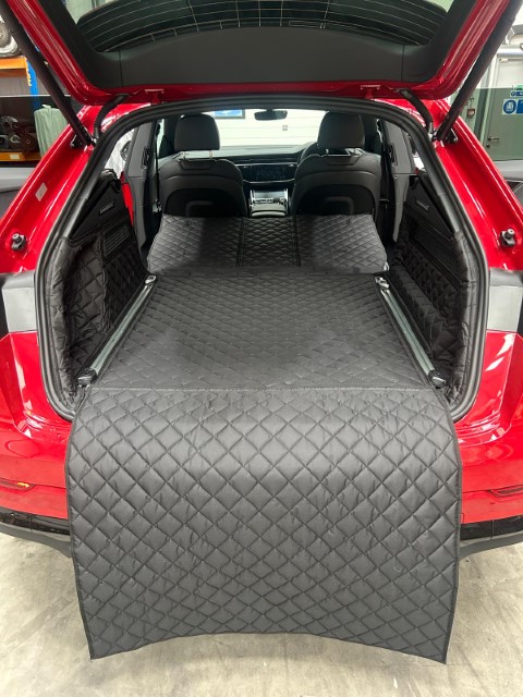 Audi Q8 2019 - Present Fully Tailored Boot Liner